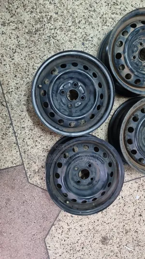 Rim 14 Four Holes(Passo,Raum,Vitz,Probox,Sienta,100 Corona)