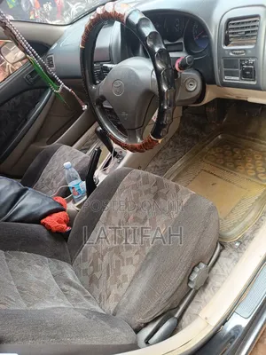 Photo - Toyota Caldina G 4WD Automatic 1998 Black