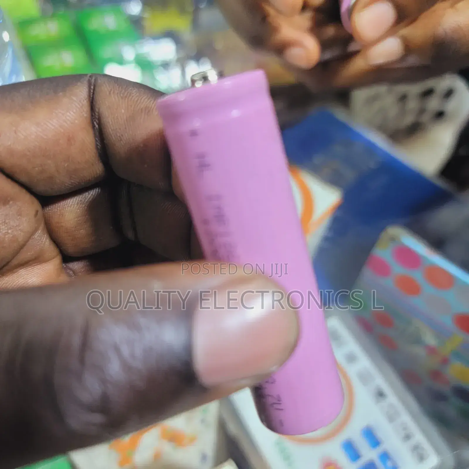3.7v  1200mah Rechargeable Batteries