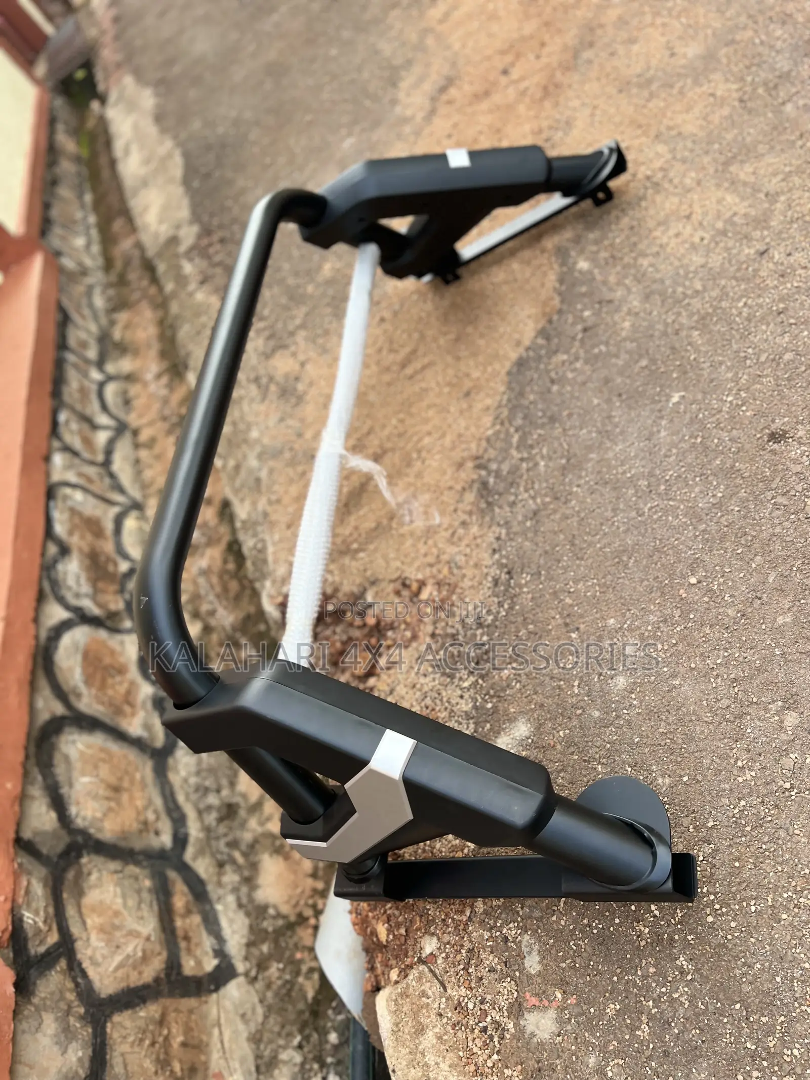 High Quality Stainless Steel Sport Roll Bar for Hilux