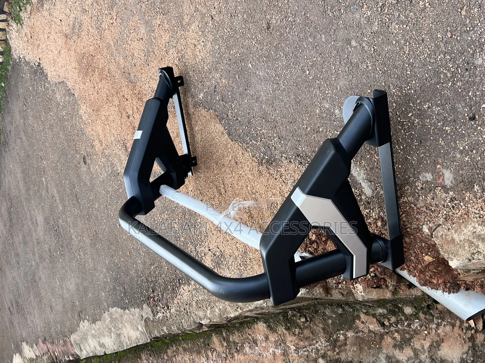 High Quality Stainless Steel Sport Roll Bar for Hilux