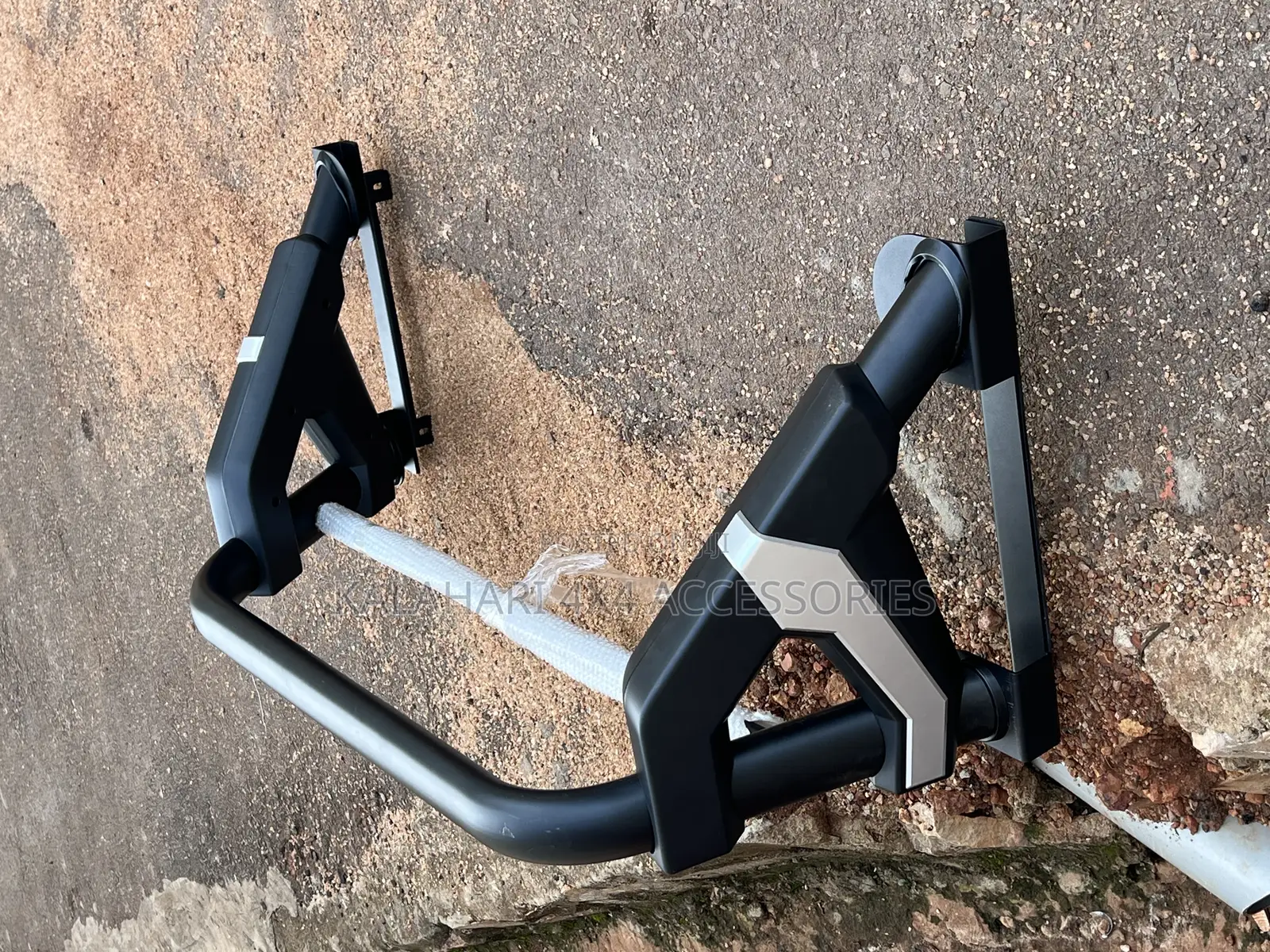 High Quality Stainless Steel Sport Roll Bar for Hilux