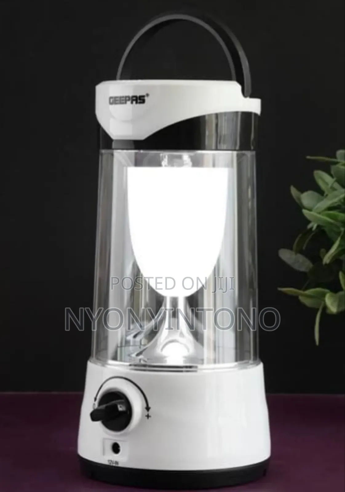 Geepas Rechargeable Solar Lantern Gse 5589