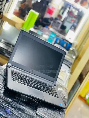 Laptop Dell Latitude 13 3340 8GB Intel Core I7 HDD 500GB
