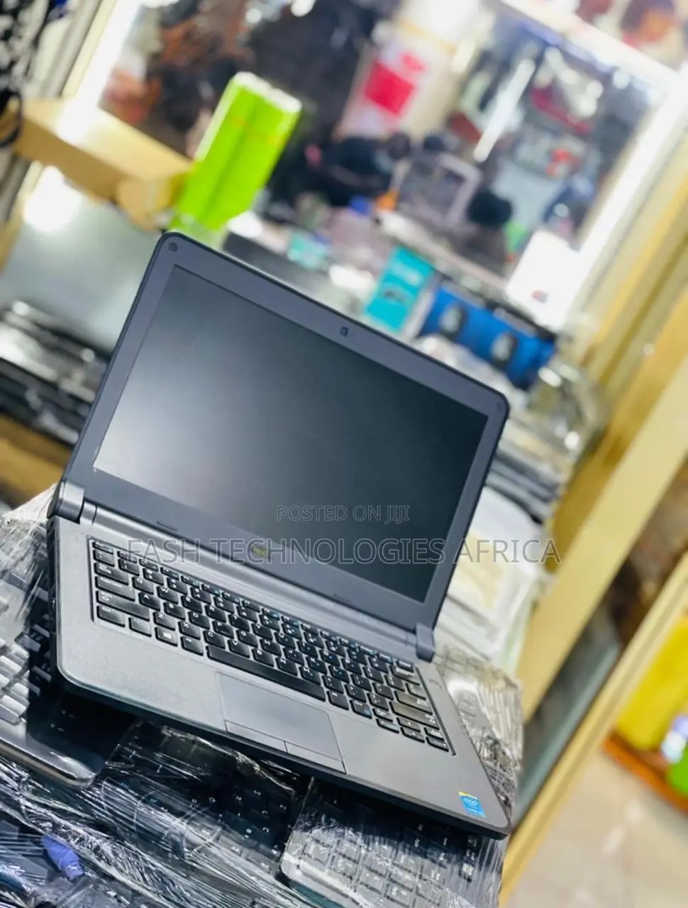 Laptop Dell Latitude 13 3340 8GB Intel Core I7 HDD 500GB