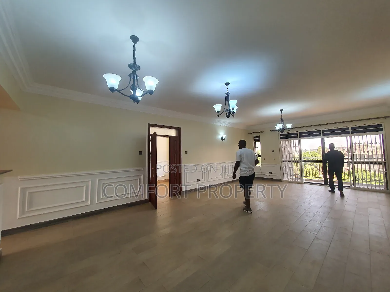 3bdrm Apartment in Muyenga, Makindye for rent