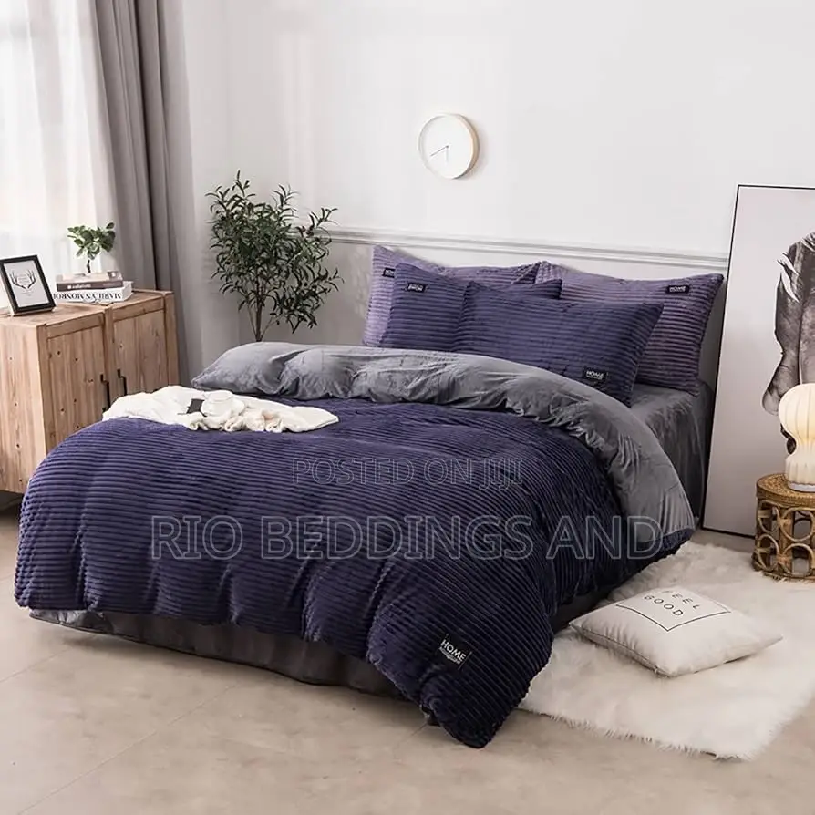 Duvet Cover / Velvet Material 4pics