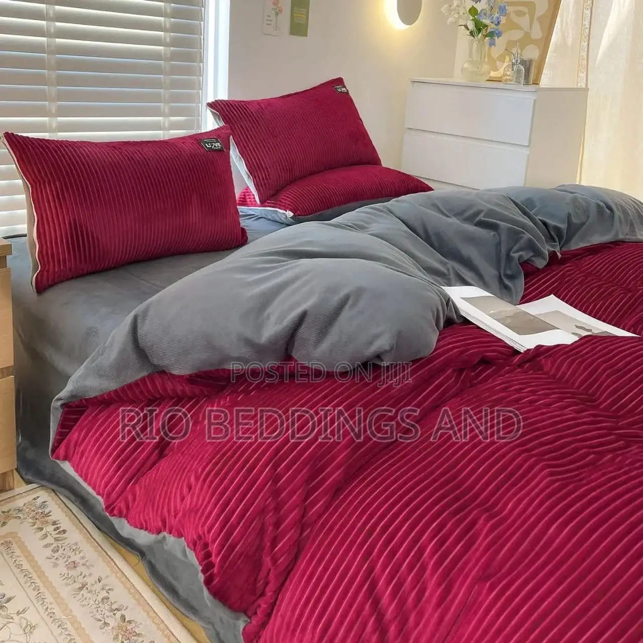 Duvet Cover / Velvet Material 4pics