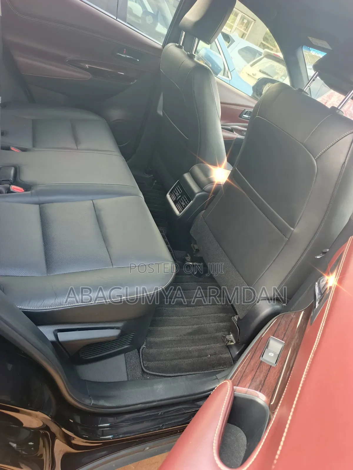 Toyota Harrier 2.0 2016 Black