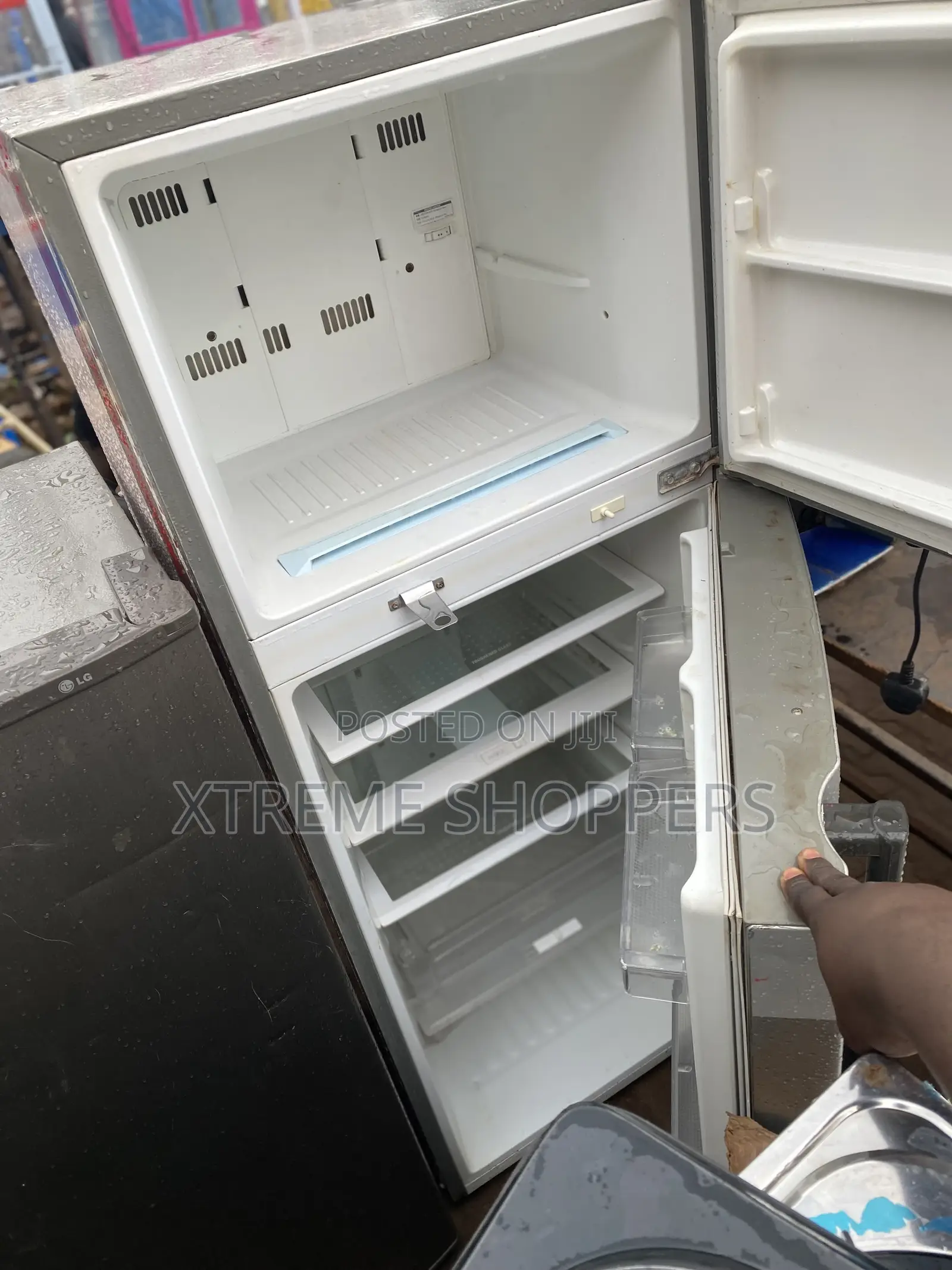 L.G Brand : Fridge / Refrigerator/ No Frost