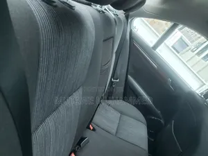 Mercedes-Benz C200 2010 Silver
