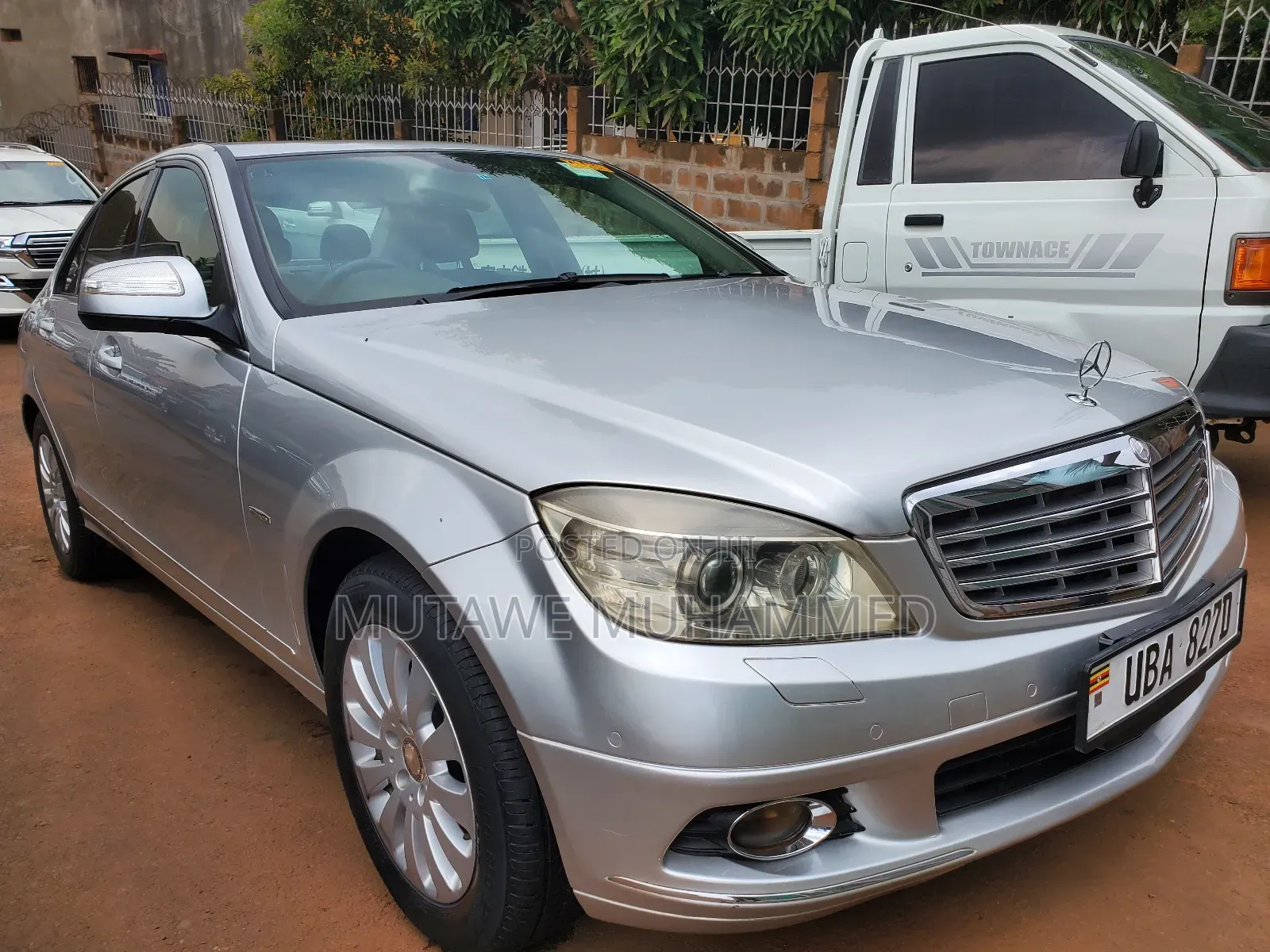 Mercedes-Benz C200 2010 Silver