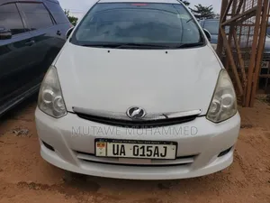 Photo - Toyota Wish 2008 White