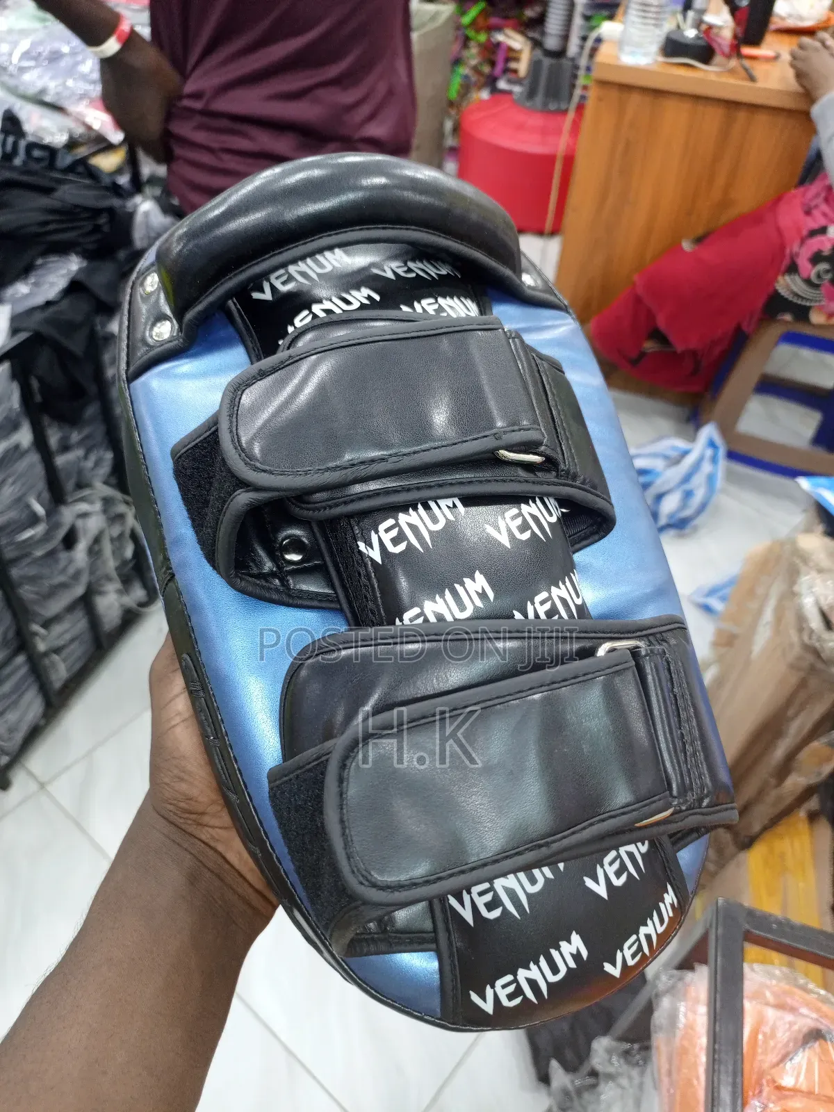 Venum Giant Kick Pad