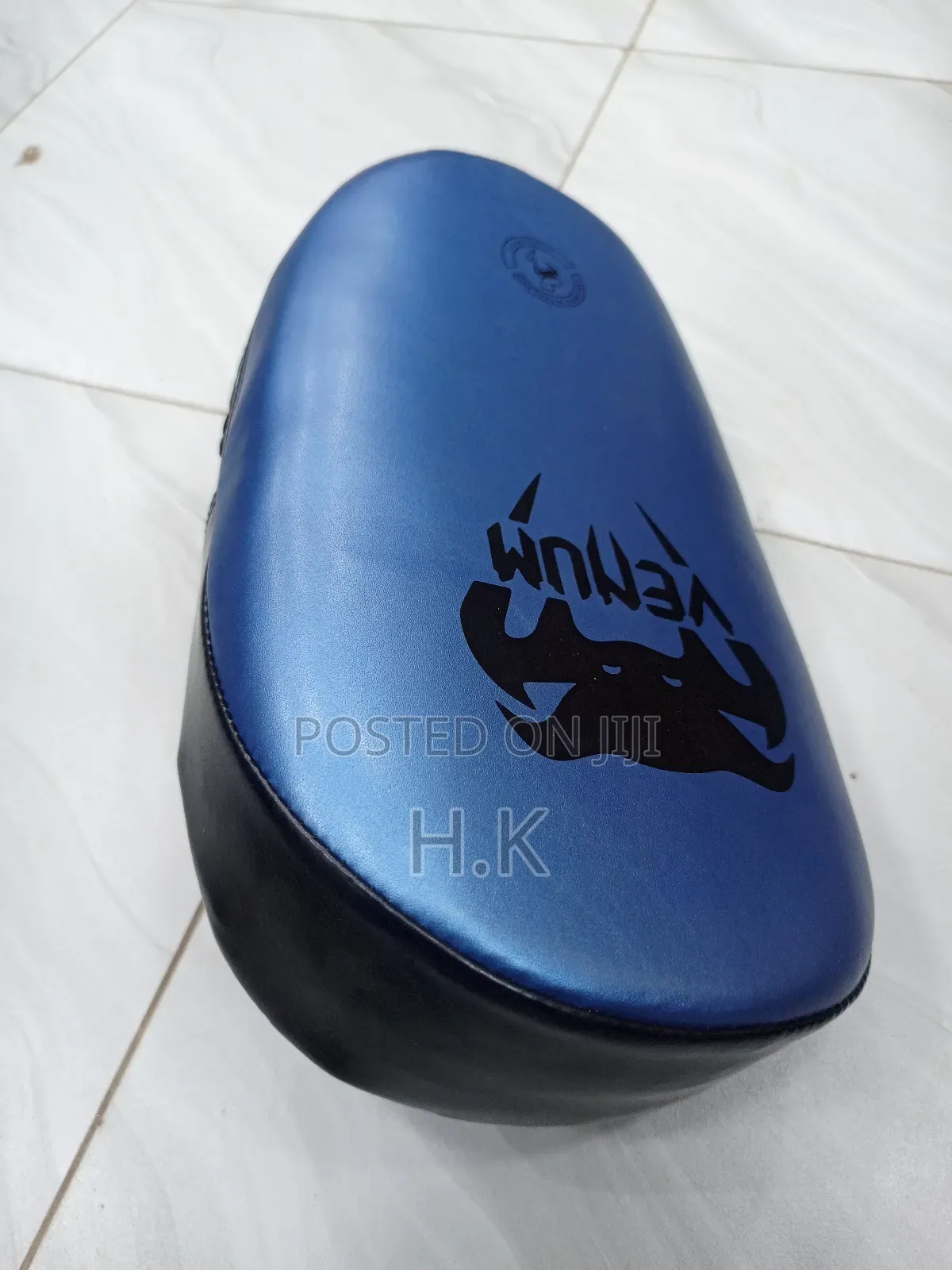 Venum Giant Kick Pad