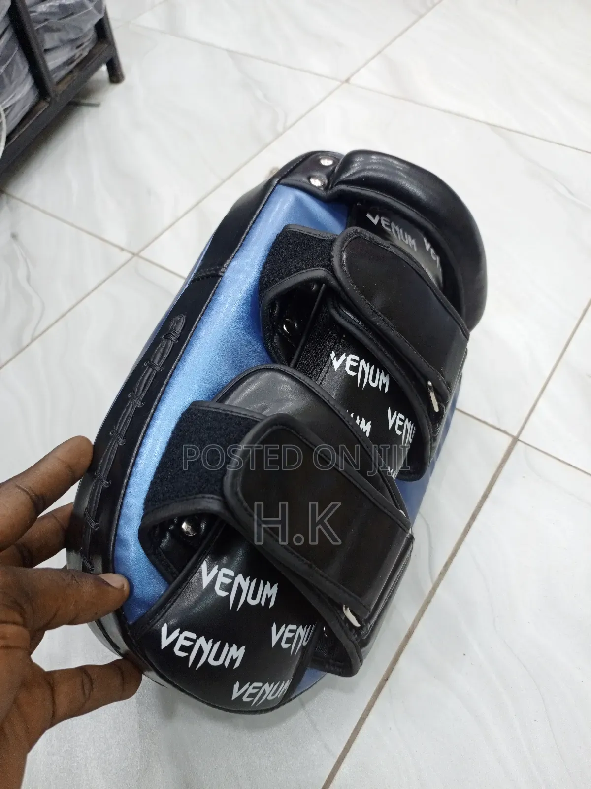 Venum Giant Kick Pad