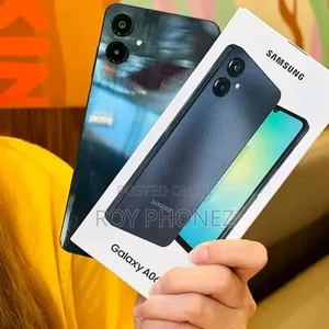 Photo - New Samsung Galaxy A06 128 GB Black