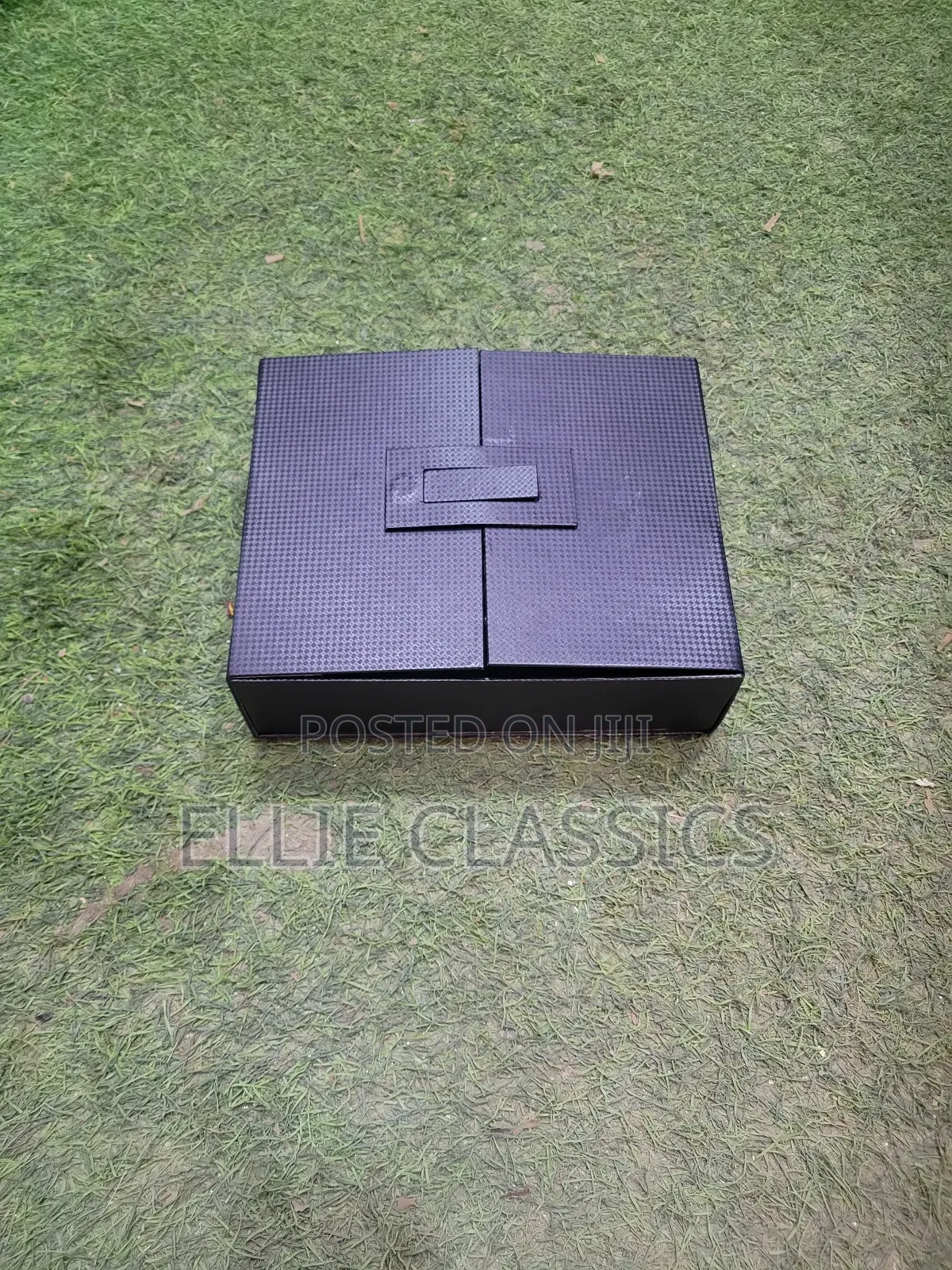 Black Magnet Box