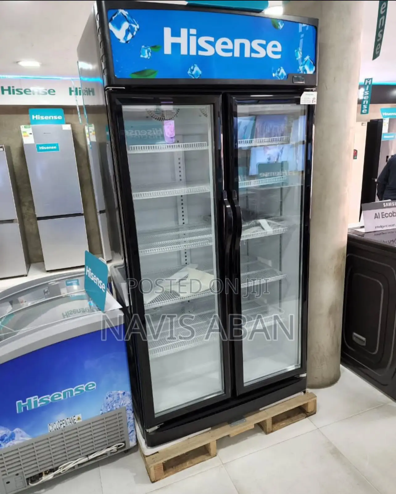 Hisense 310litres Chiller