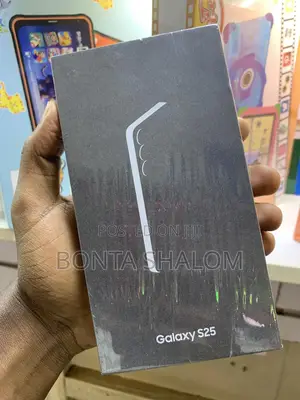 Photo - New Samsung Galaxy S25 256 GB Black