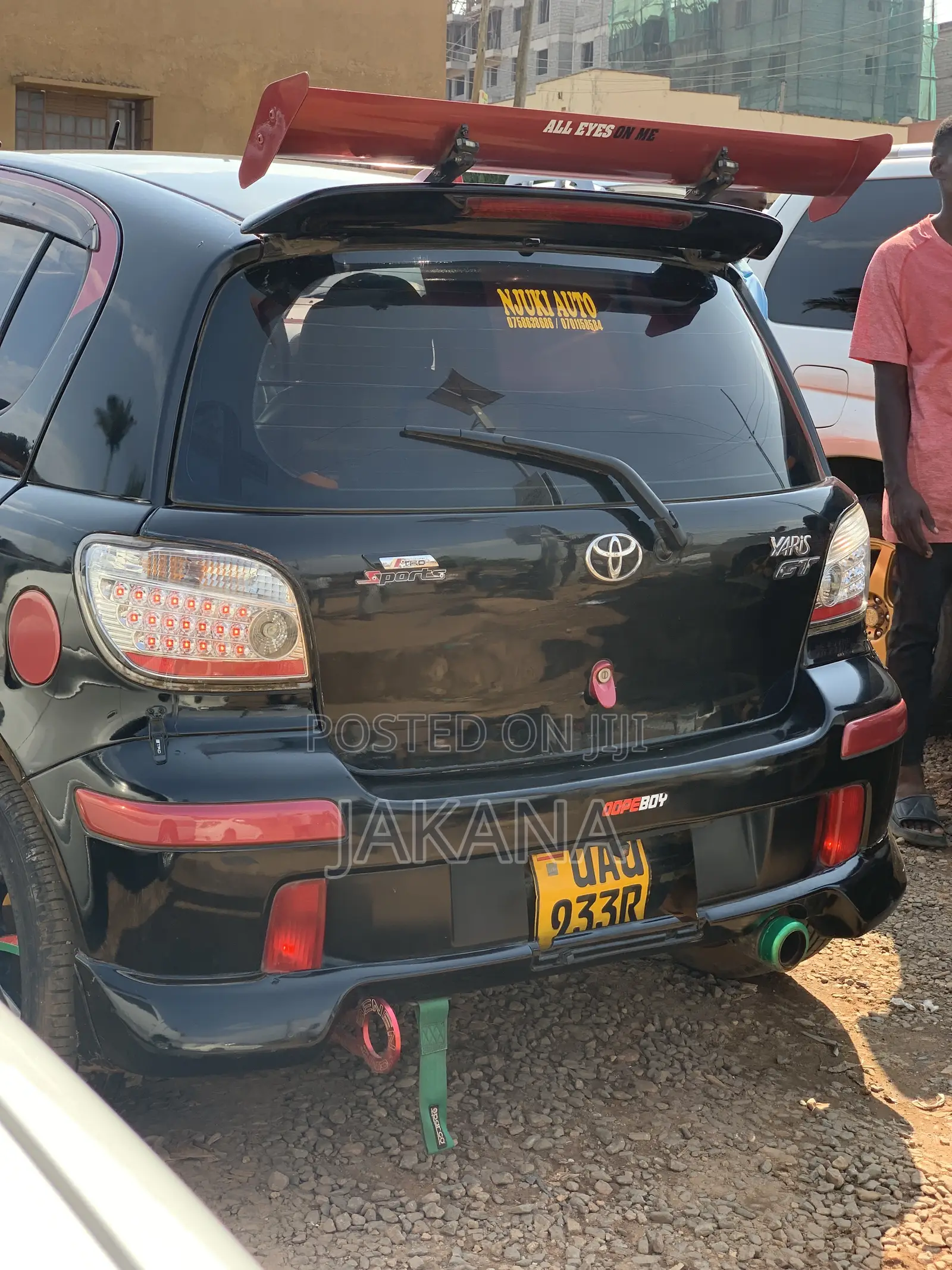 Toyota Vitz 1.3 FWD 5dr 2008 Red
