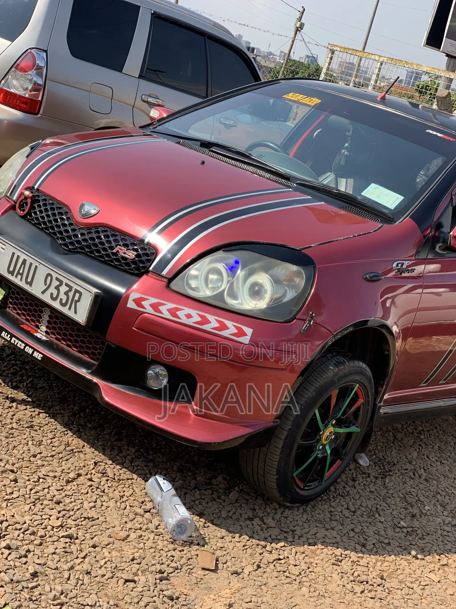 Toyota Vitz 1.3 FWD 5dr 2008 Red