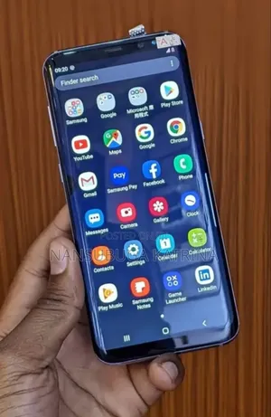 Photo - Samsung Galaxy S8 64 GB Bronze