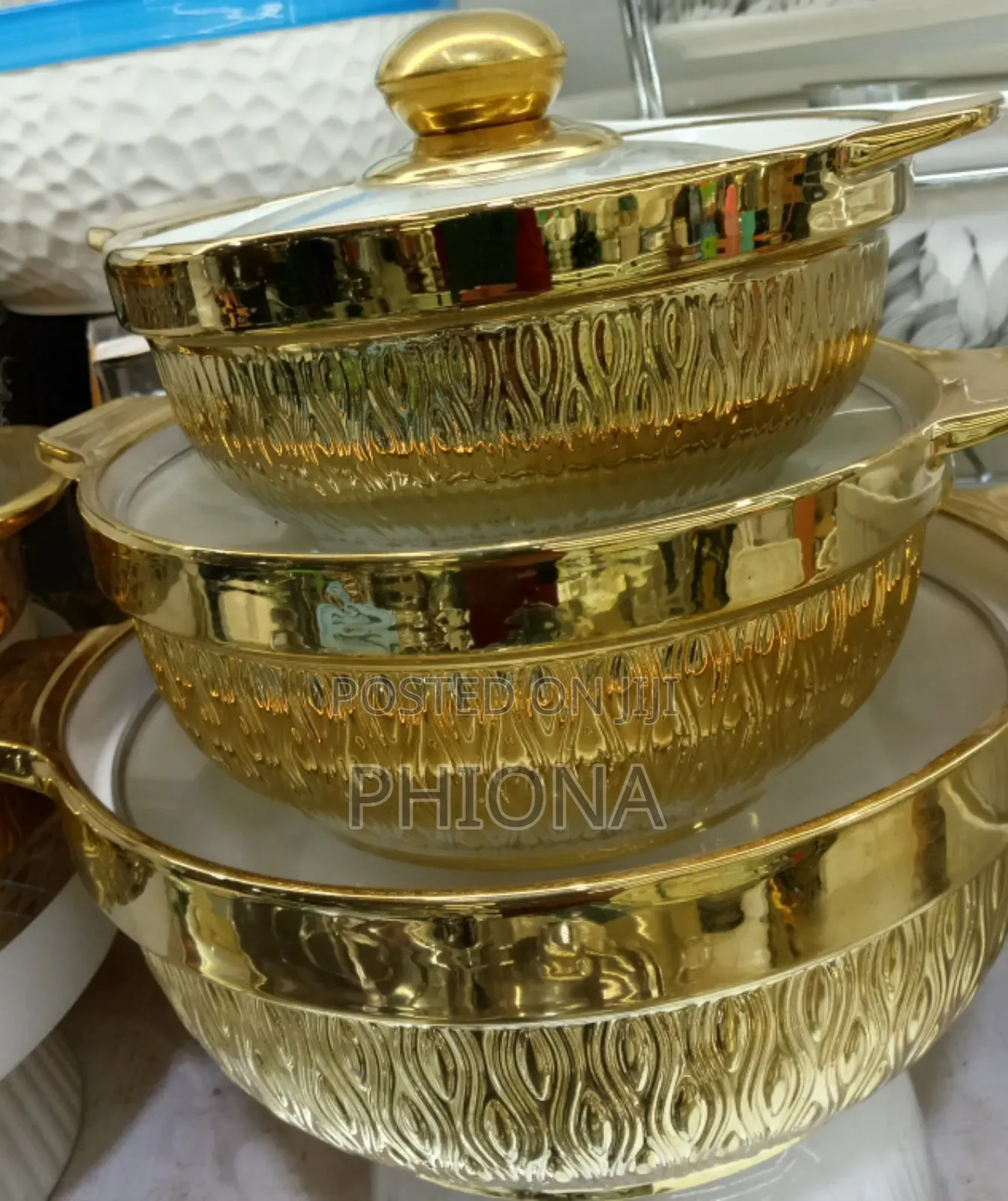 Quality Gold Off-White Serving Dish Set