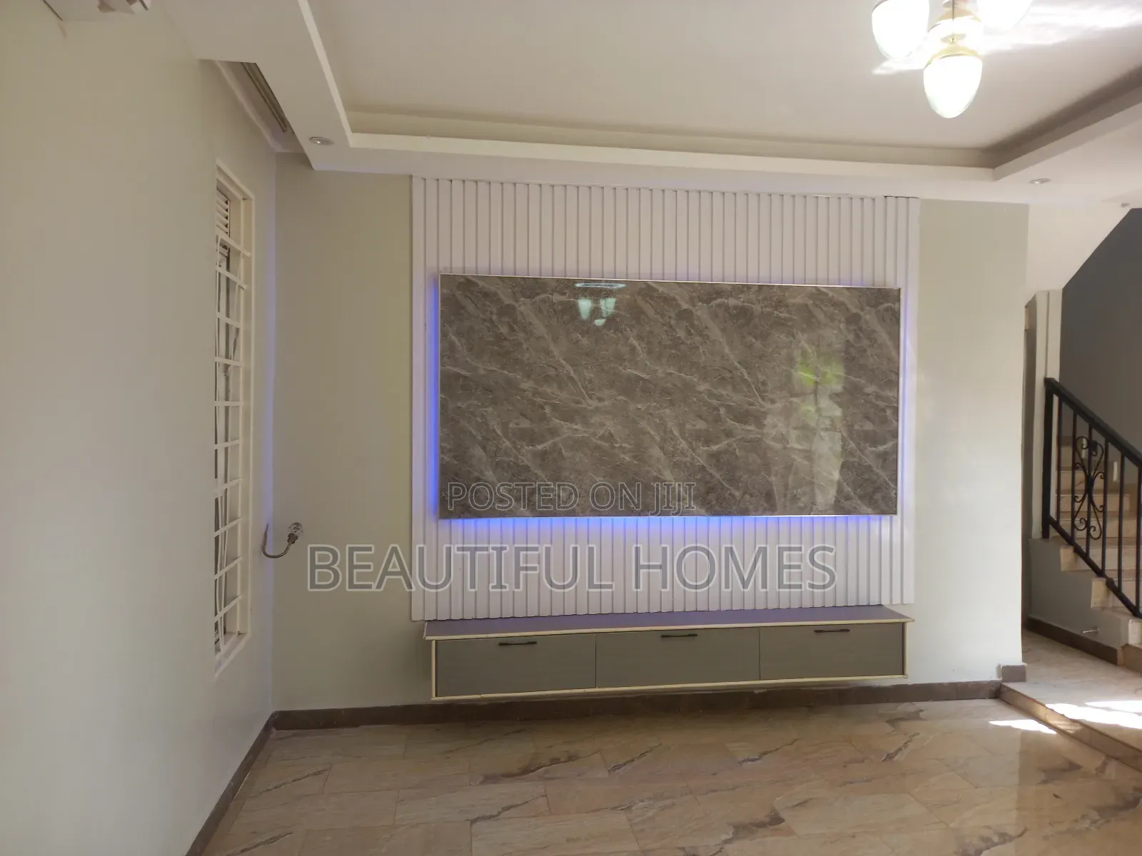Furnished 4bdrm Duplex in Kira Town for sale