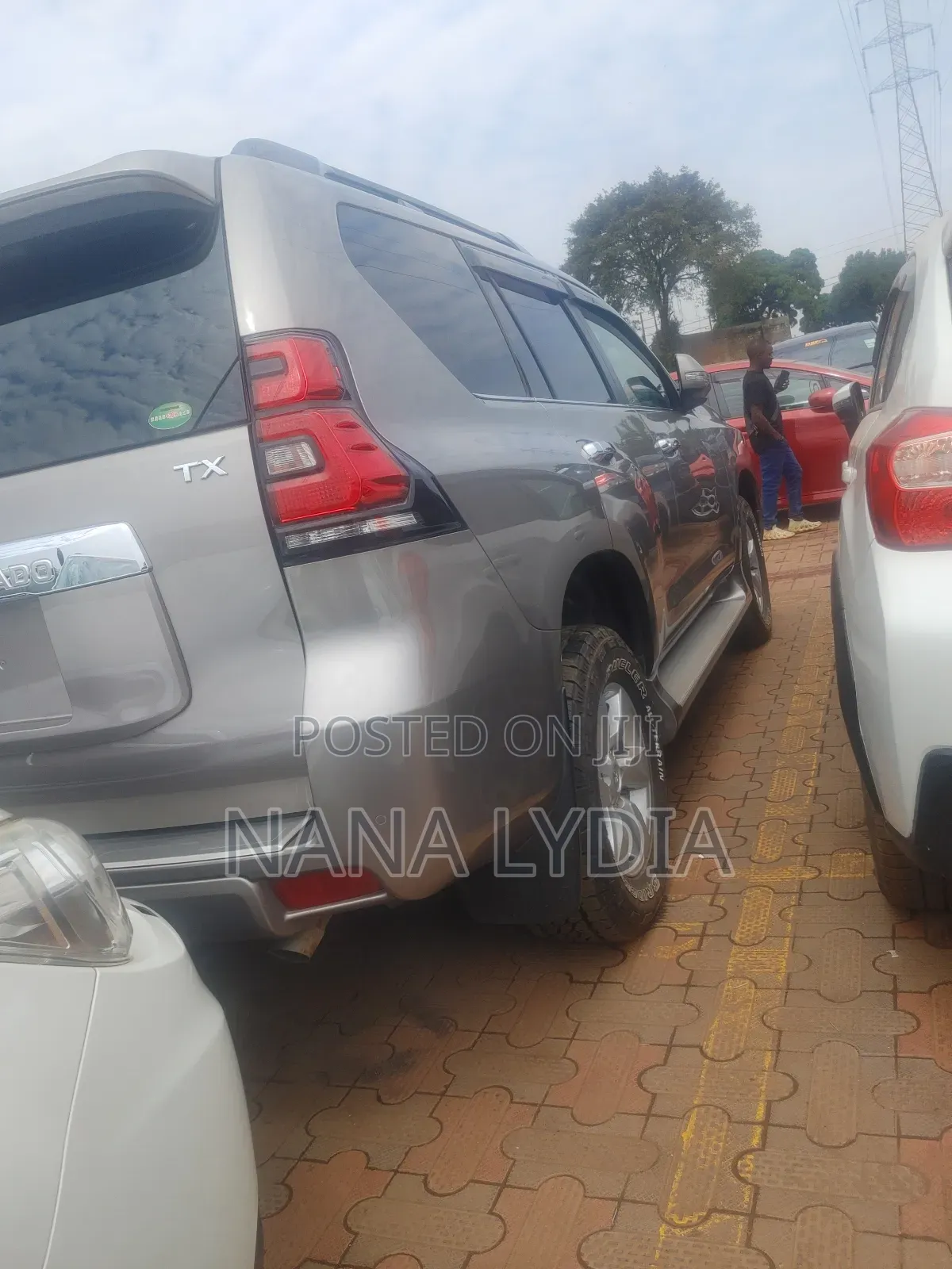 Toyota Land Cruiser Prado 2018 Brown