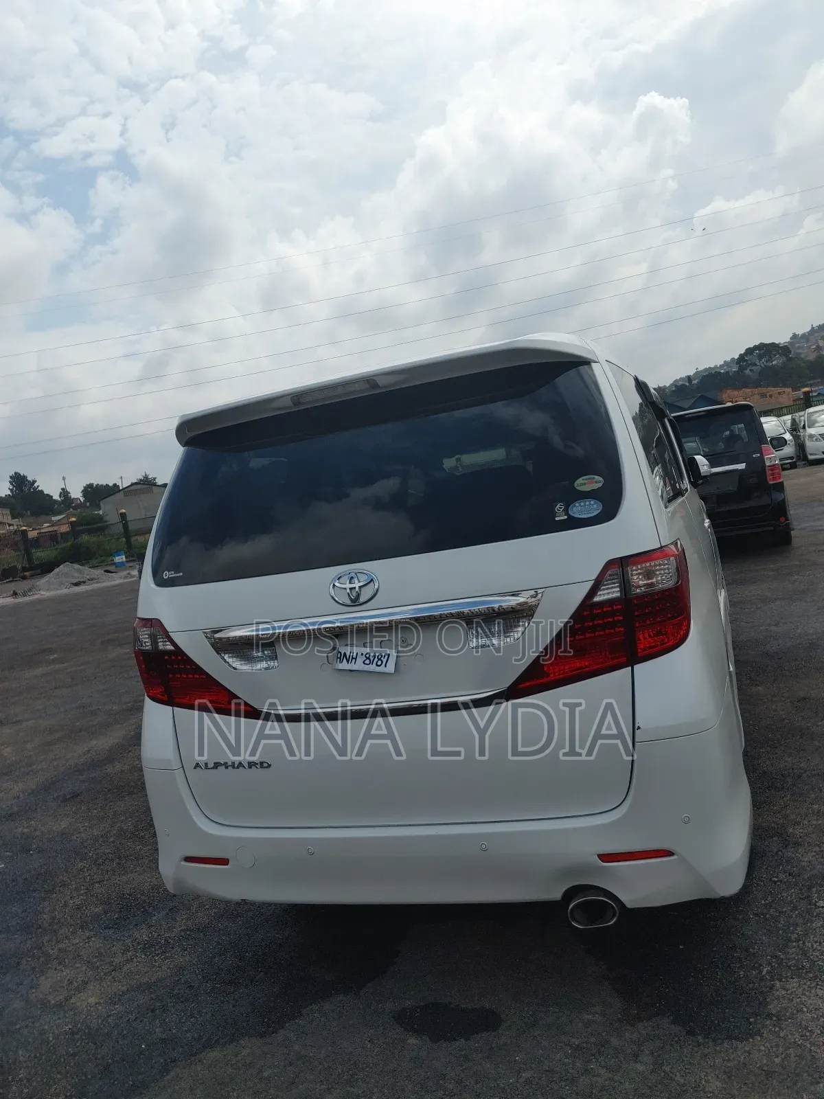 Toyota Alphard 2011 White
