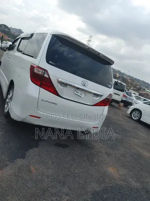 Toyota Alphard 2011 White