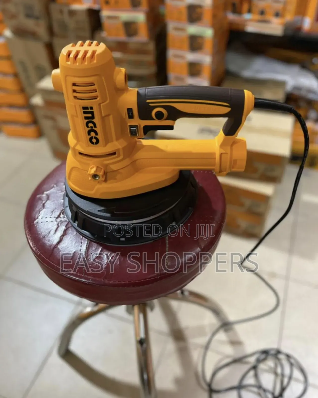 Ingco Electric Drywall Sander 850w W/8pc 7" Sanding Discs