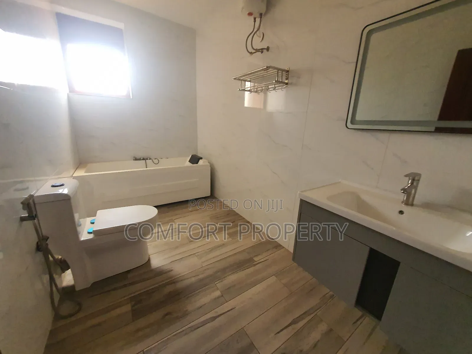 4bdrm Apartment in Bunga, Makindye for rent