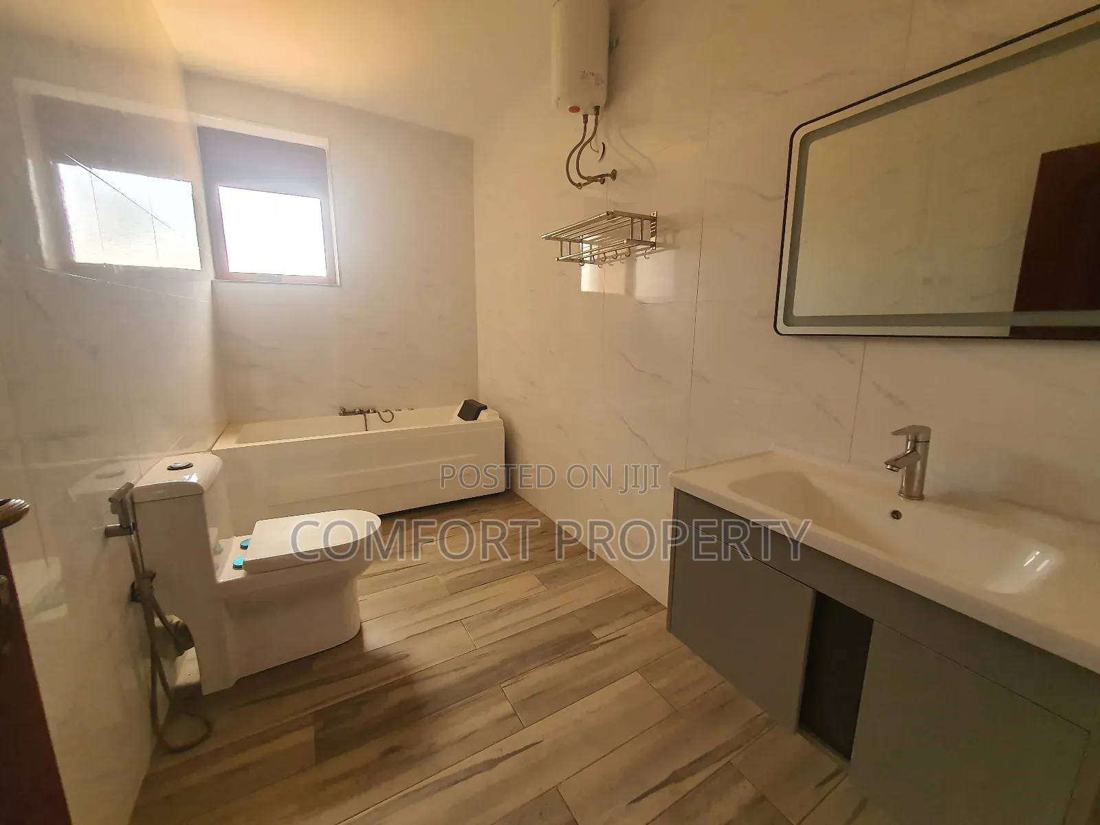 4bdrm Apartment in Bunga, Makindye for rent