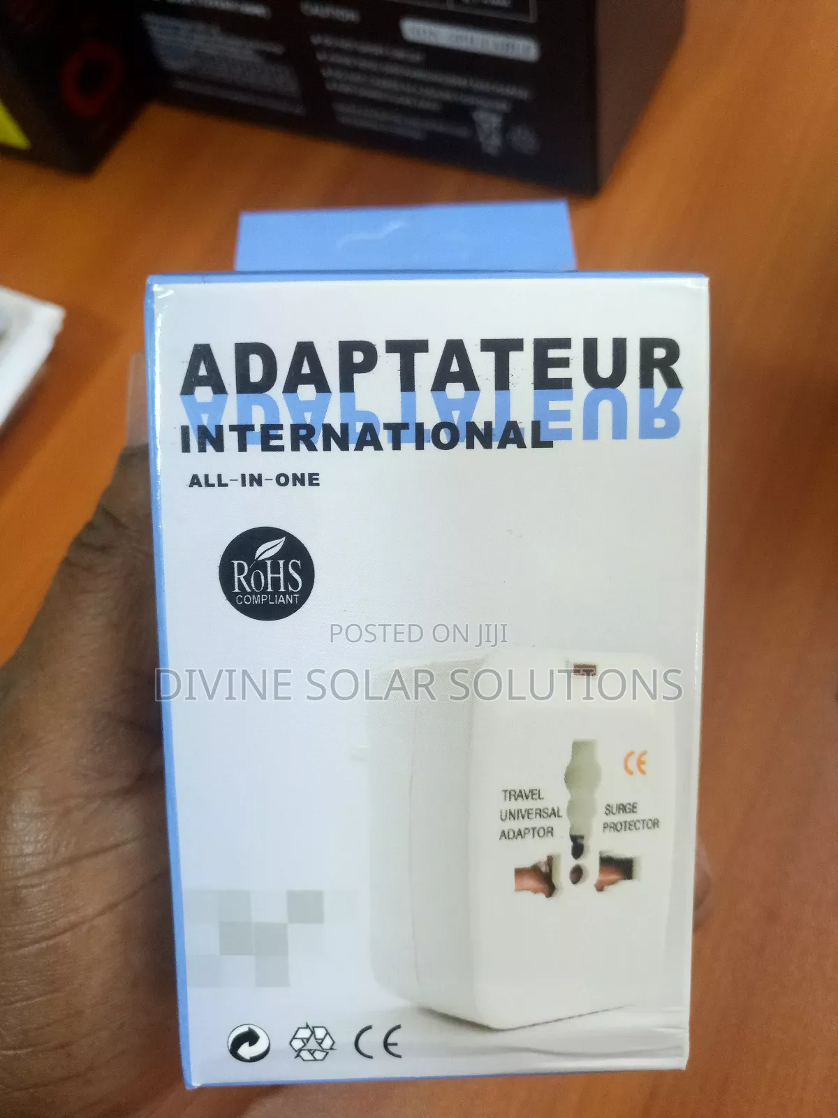 International Adaptor