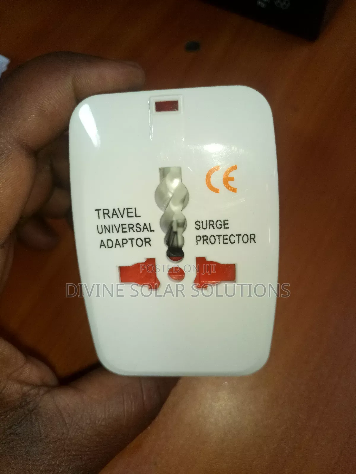 International Adaptor