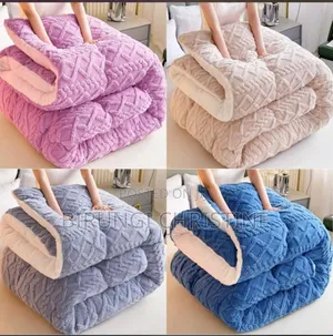 Photo - 10 Piece 6 by 6 Tufted Bedcovers