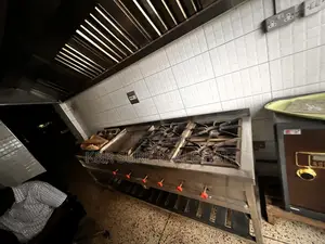 Gas Cooker With Deep Fryer, 4 Gas Burners and Chapti Burner