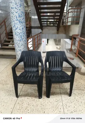 Vip Plastic Chairs Plastic Chairs*Black
