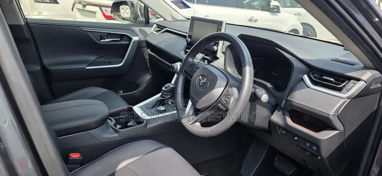 Toyota RAV4 2020 Gray