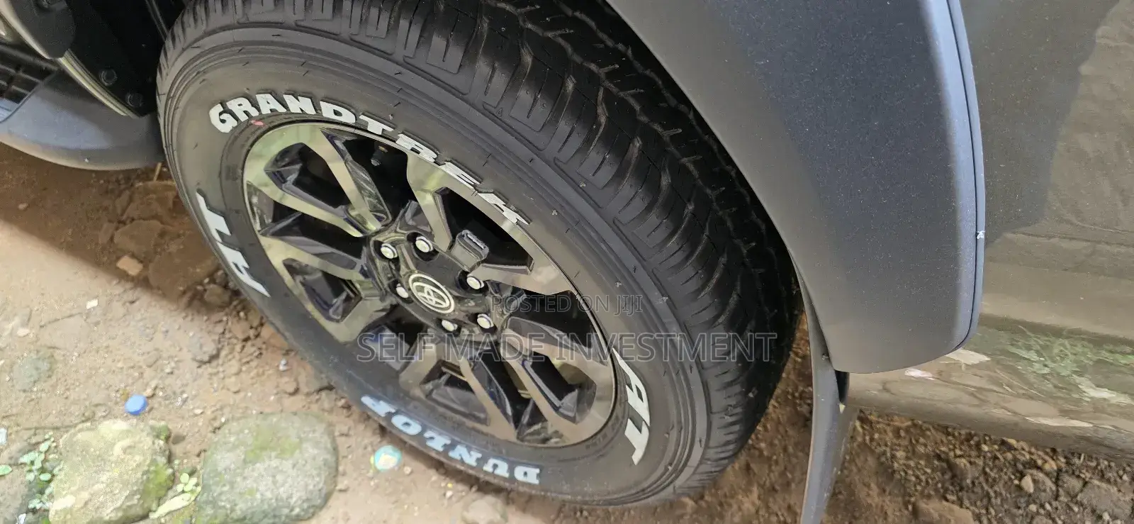 New Toyota Hilux 2025 Brown