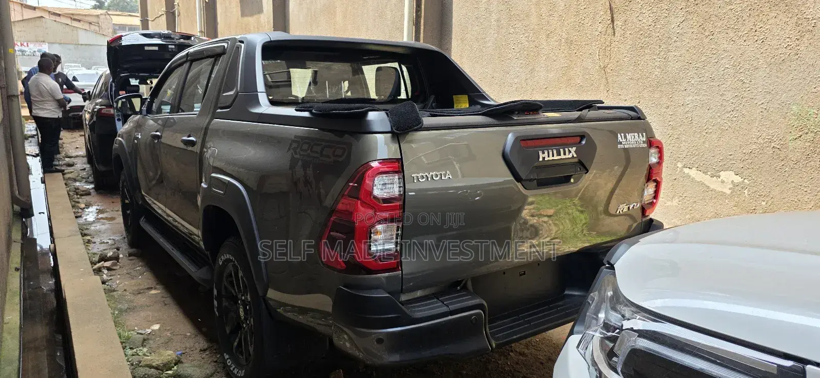 New Toyota Hilux 2025 Brown