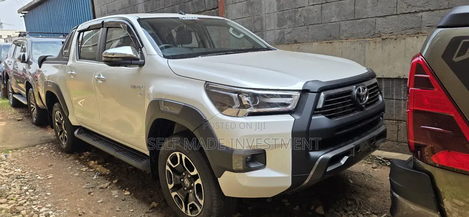 New Toyota Hilux 2025 White