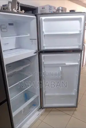 Hisense 488 Litres Refrigerator