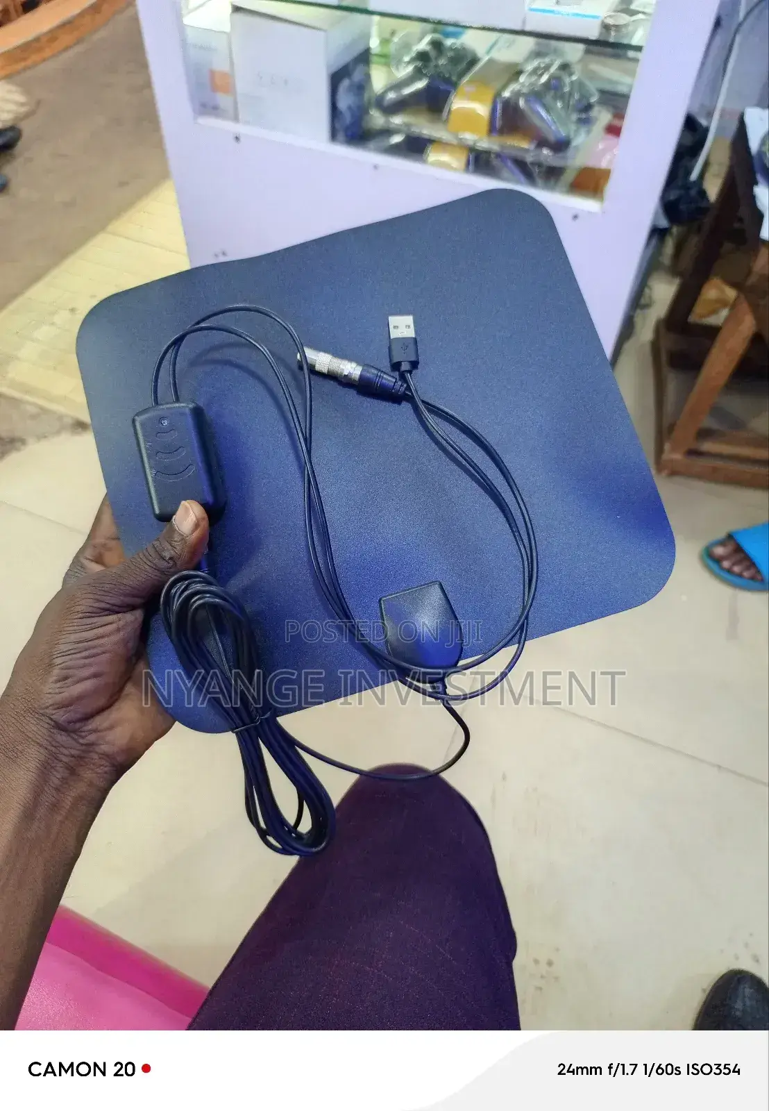 Indoor Tv Antenna. Tv Antena