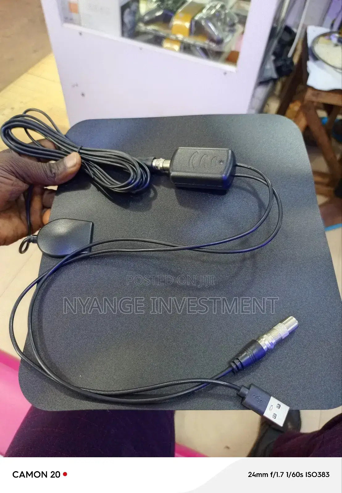 Indoor Tv Antenna. Tv Antena