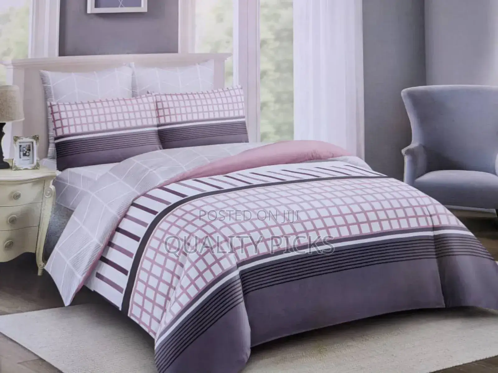 5*6 Duvet Set With One Bedsheet 2 Pillowcases