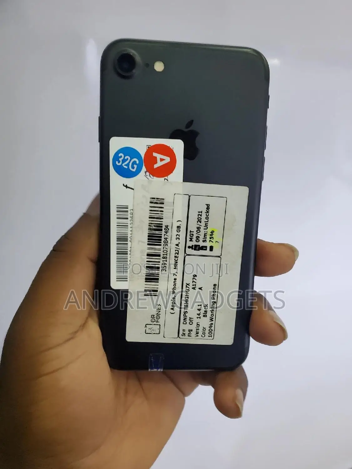 Apple iPhone 7 32 GB Black