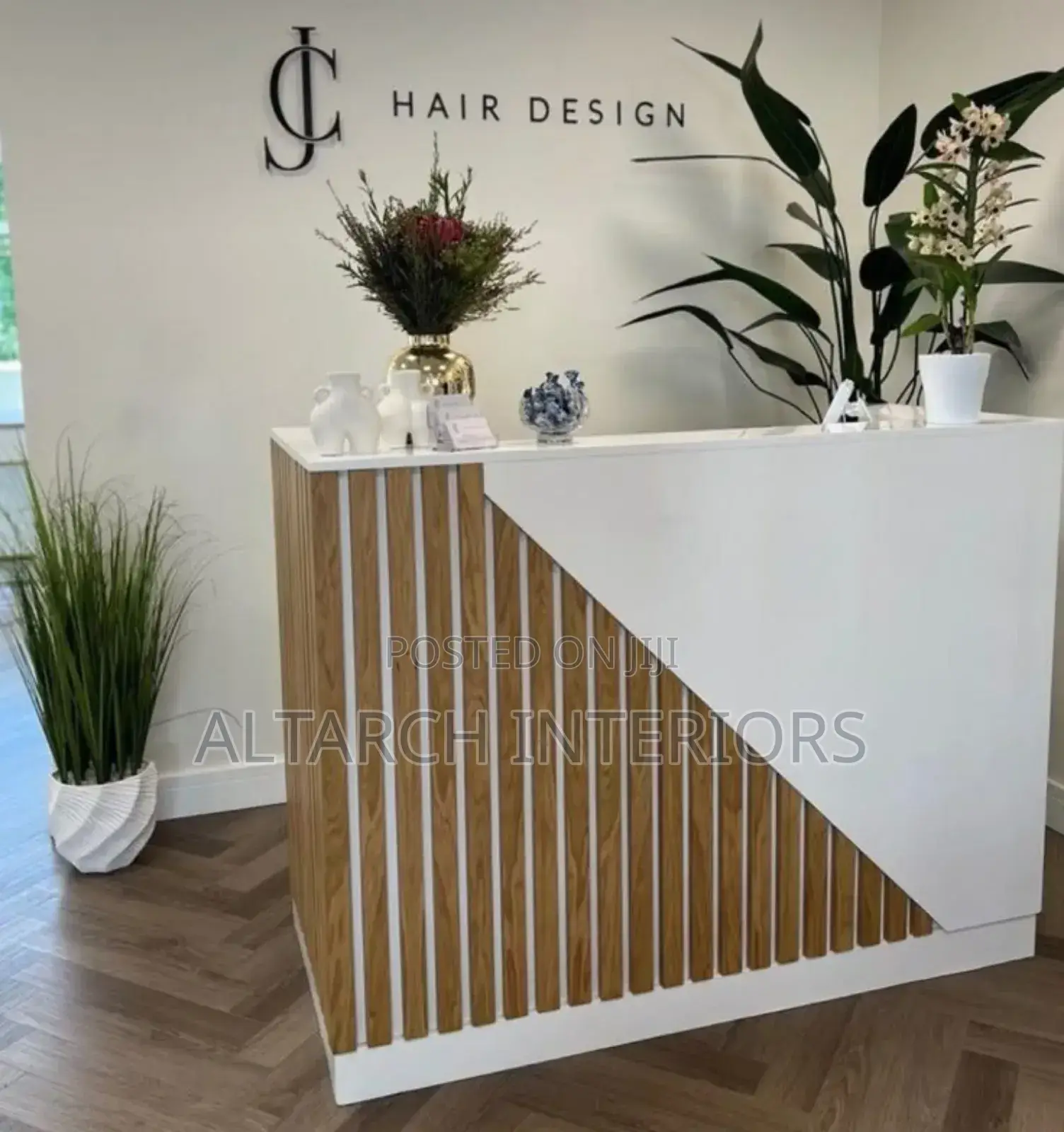Reception Counter With Vertical Designs